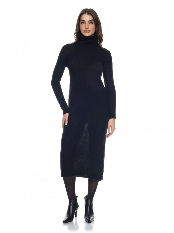 Long wool dress 