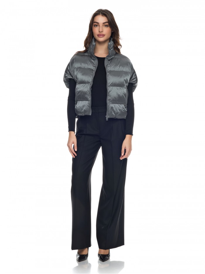 Sleeveless puffer 