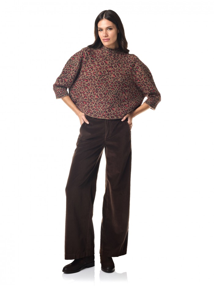 Cropped animal print knitwear