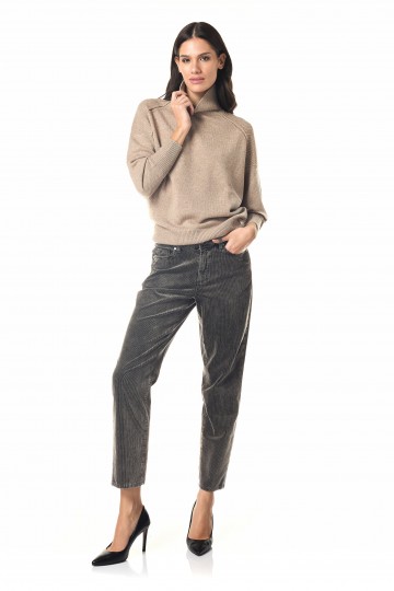 Relaxed fit knitwear