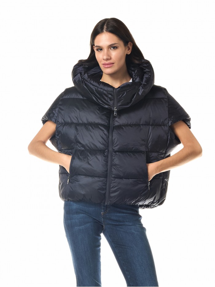 Sleeveless puffer 
