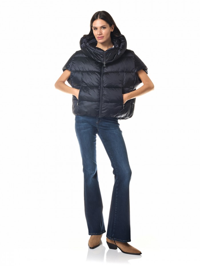 Sleeveless puffer 