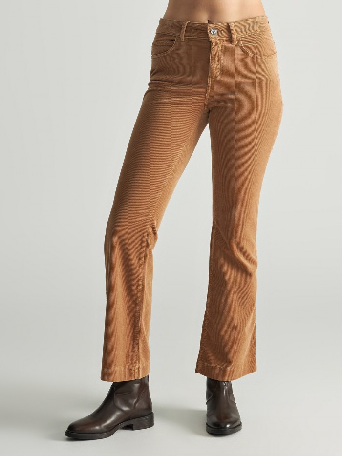 Straight line pants flare 