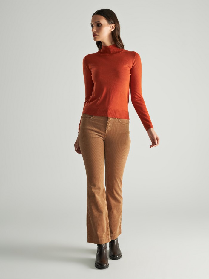 Straight line pants flare 