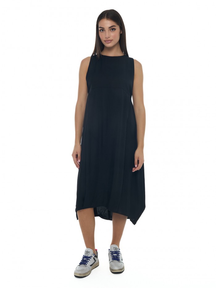 Loose line dress